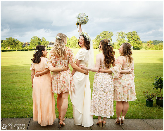 Windsor Guildhall relaxed wedding photography 10