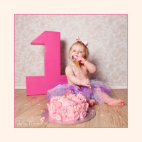 Cake smash photographer Windsor 2