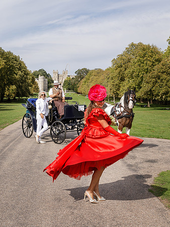 Windsor Guildhall wedding photographer relaxed natural small weddings 2