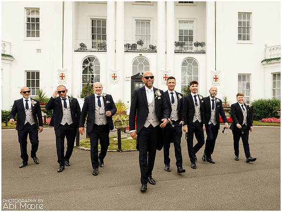 Windsor wedding photographer - Berkshire venues - Windsor Guidhall & Beaumont Estate 10