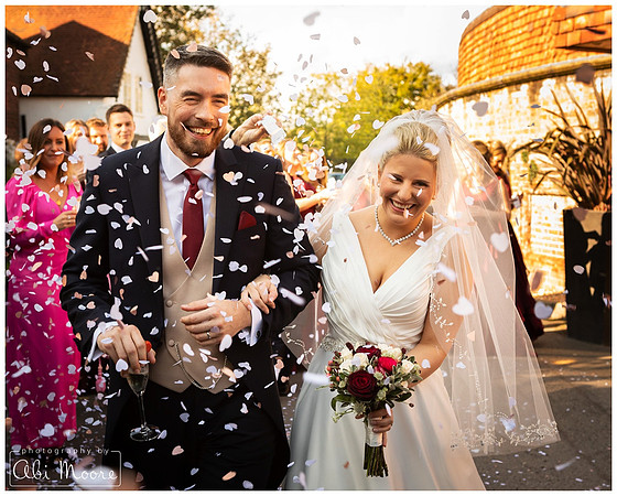 Oakley Court relaxed autumn wedding photography 04