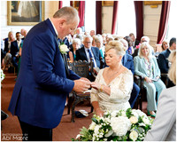 Windsor Guildhall natural wedding photography 2