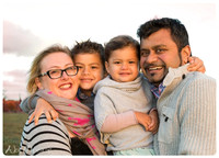 Outdoor natural light family photography 7