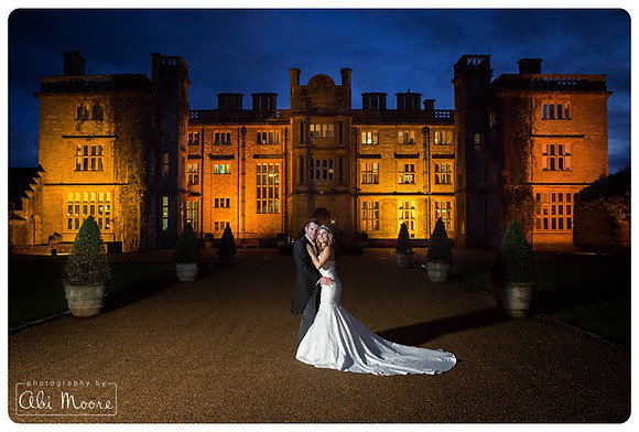 Rainy day wedding photography Eynsham Hall Oxfordshire 12