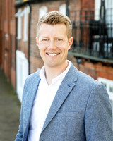 Headshot photographer Windsor Slough Bracknell Ascot Berkshire 6