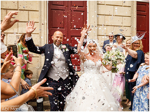 Windsor wedding photographer - Berkshire venues - Windsor Guidhall & Beaumont Estate 06