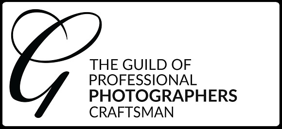 As a qualified Craftsman of the Guild of Photographers, Abi Moore is a trained professional photographer