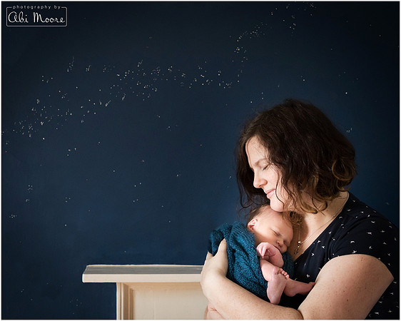 Matnernity and newborn photography Windsor bump to baby 6