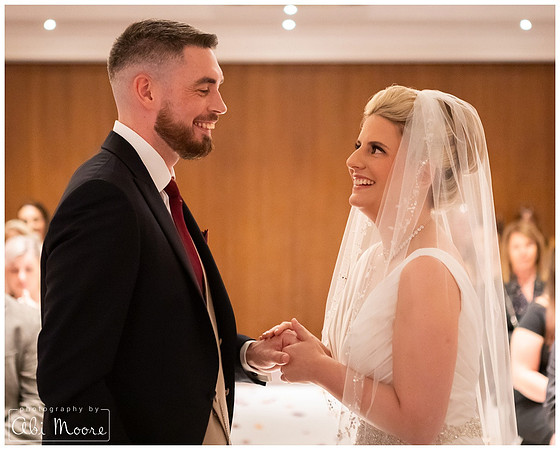 Oakley Court relaxed autumn wedding photography 03