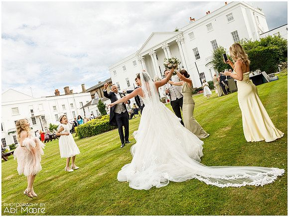 Windsor wedding photographer - Berkshire venues - Windsor Guidhall & Beaumont Estate 11