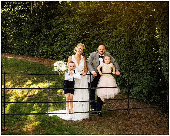 Fun silly festival wedding photography at Wasing Park 10