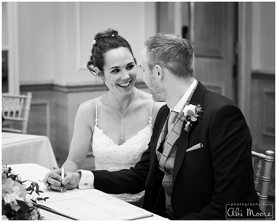 Relaxed & fun Marlow wedding 05